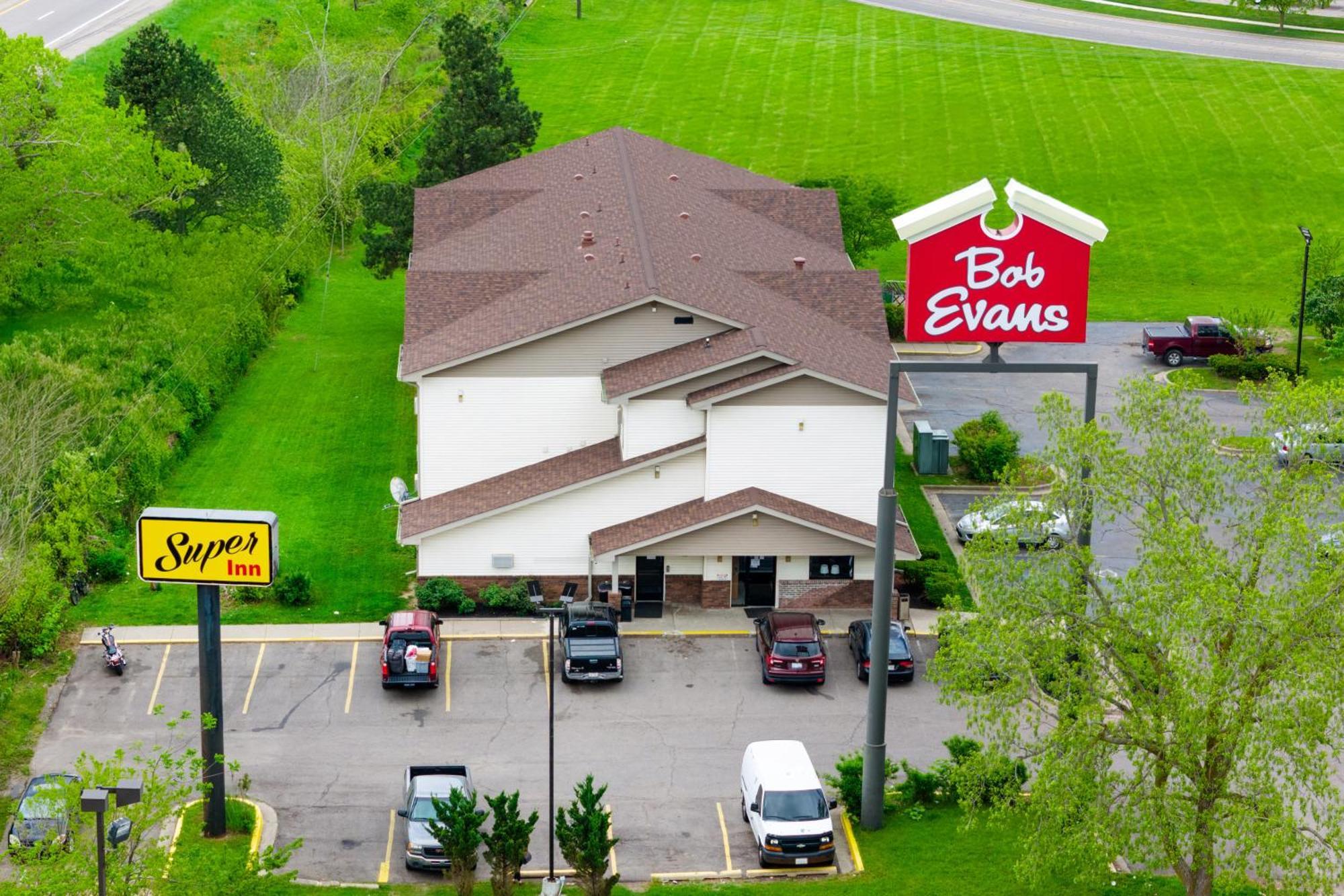 Super Inn By Oyo Lansing Mi Exterior foto
