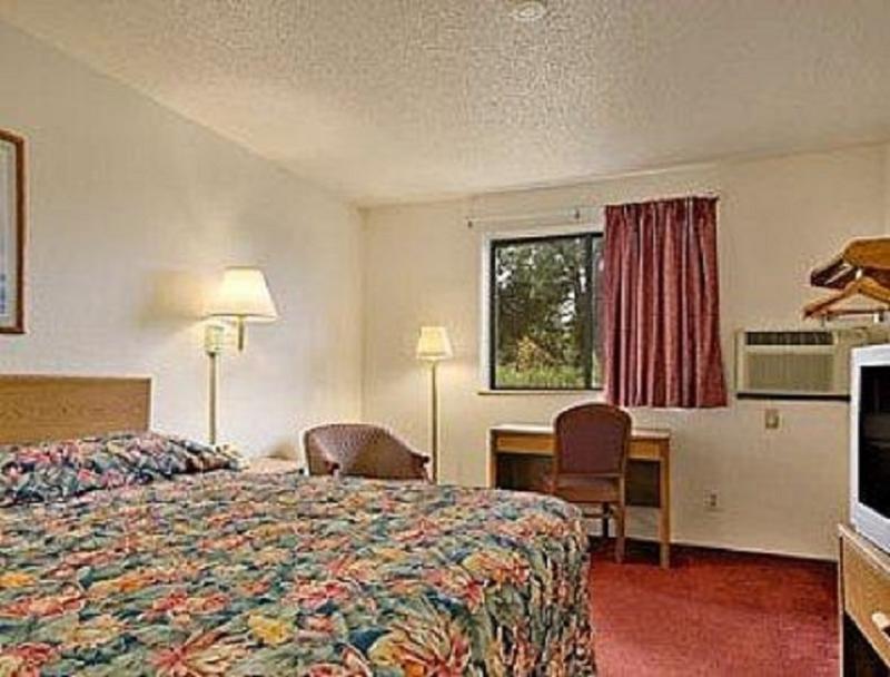Super Inn By Oyo Lansing Mi Exterior foto
